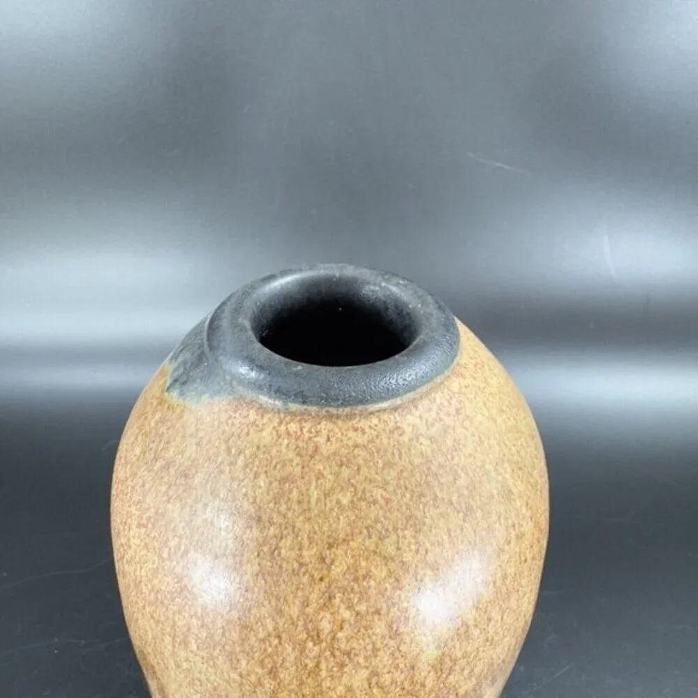 Vintage Hand Made Pottery Vase Vessel Brown‎ Drip Glaze Artists Marked Vase VTG